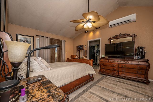 5472 S Highway 377, Kingston, OK 73439