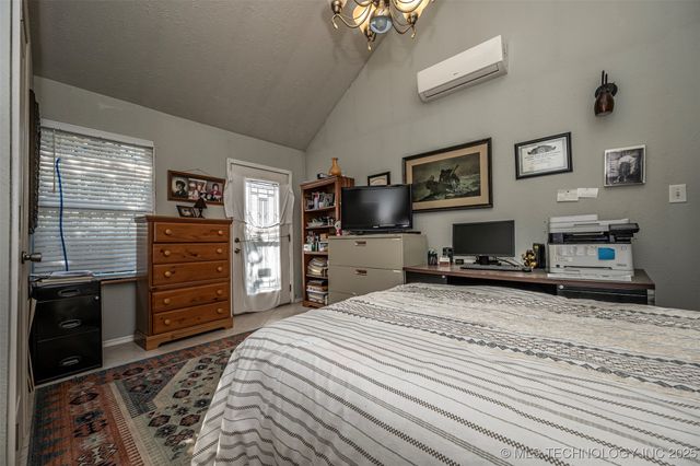 5472 S Highway 377, Kingston, OK 73439