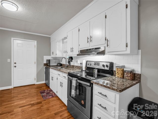 252 Old Sunshine Road, Bostic, NC 28018