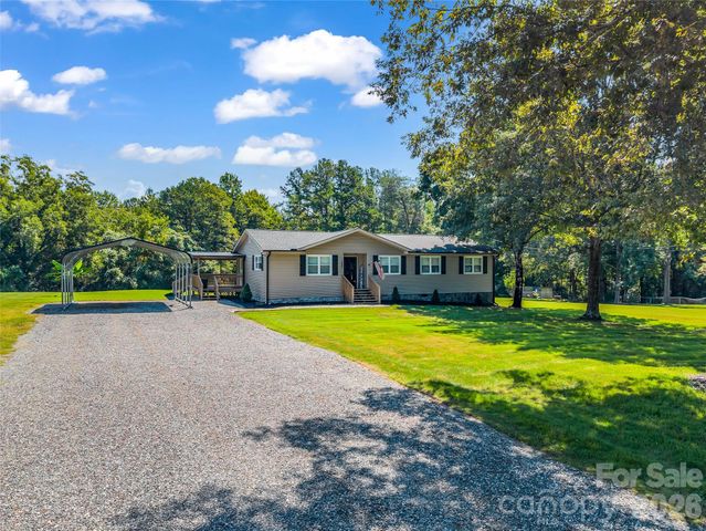 252 Old Sunshine Road, Bostic, NC 28018