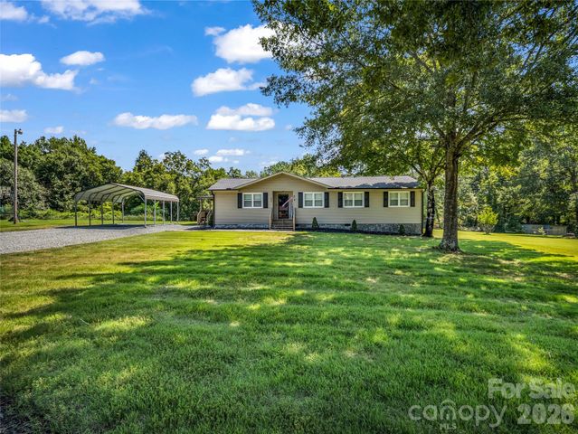 252 Old Sunshine Road, Bostic, NC 28018