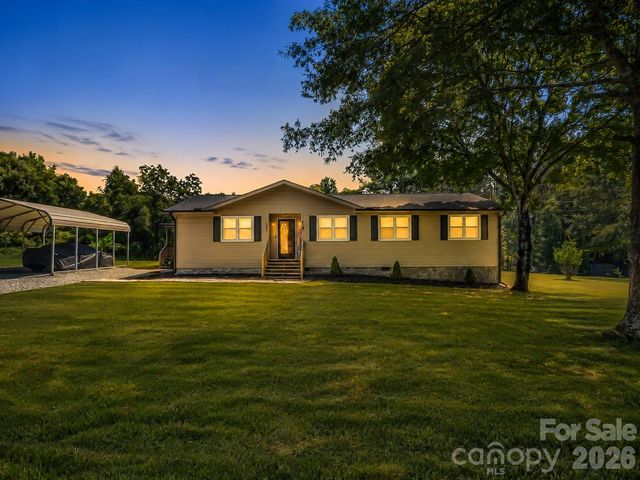 252 Old Sunshine Road, Bostic, NC 28018
