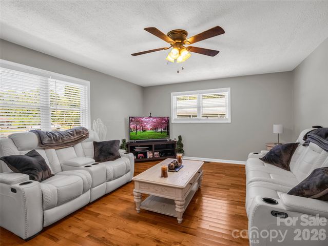 252 Old Sunshine Road, Bostic, NC 28018