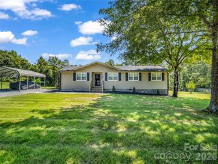 252 Old Sunshine Road, Bostic, NC 28018