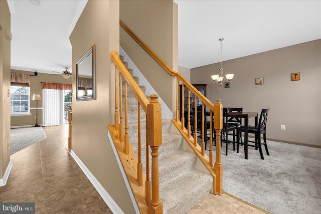 522 GROVETHORN RD, Middle River, MD 21220