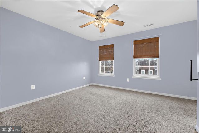 522 GROVETHORN RD, Middle River, MD 21220