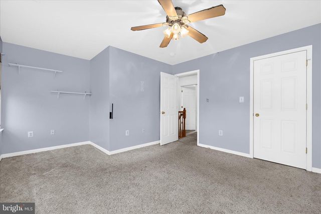 522 GROVETHORN RD, Middle River, MD 21220