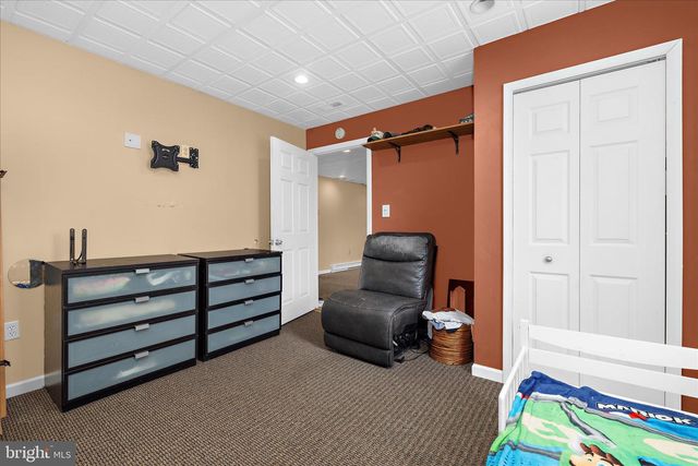 522 GROVETHORN RD, Middle River, MD 21220