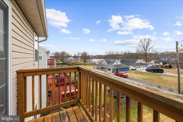 522 GROVETHORN RD, Middle River, MD 21220