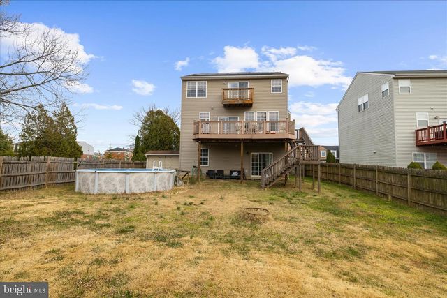 522 GROVETHORN RD, Middle River, MD 21220