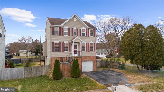 522 GROVETHORN RD, Middle River, MD 21220