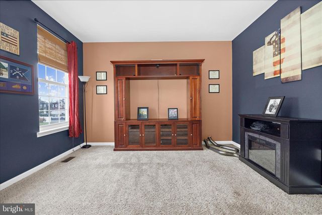 522 GROVETHORN RD, Middle River, MD 21220