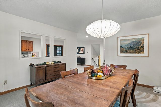 12890 Woodhaven Drive, Grand Haven, MI 49417