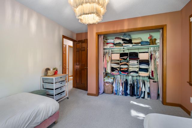 12890 Woodhaven Drive, Grand Haven, MI 49417