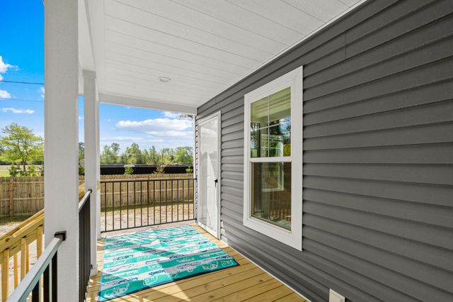 156 Wilson Ln, Conway, SC 29526