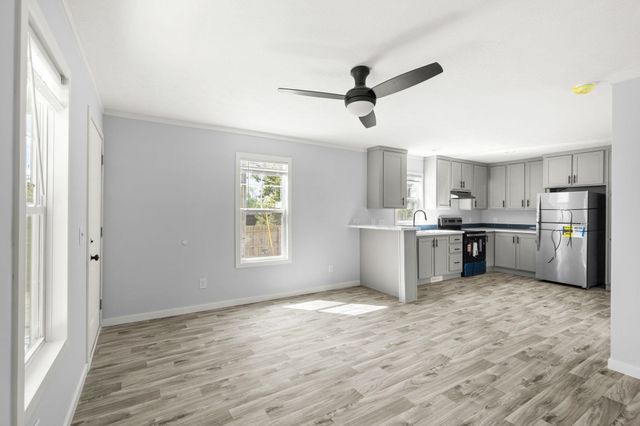 156 Wilson Ln, Conway, SC 29526