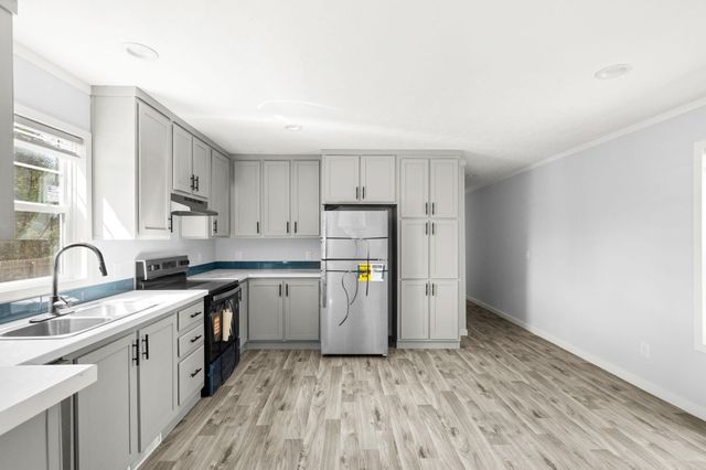 156 Wilson Ln, Conway, SC 29526