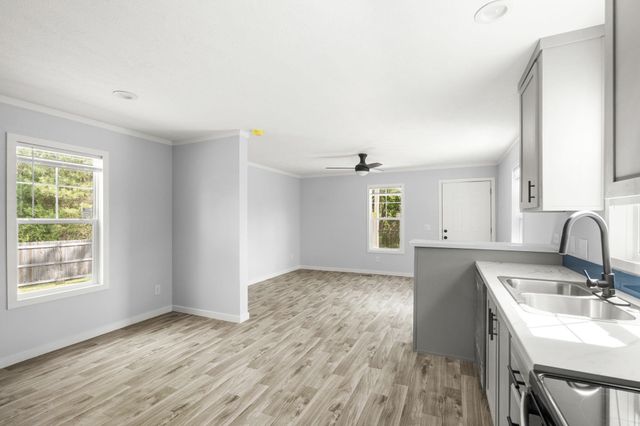 156 Wilson Ln, Conway, SC 29526