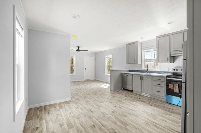 156 Wilson Ln, Conway, SC 29526