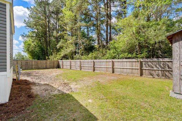 156 Wilson Ln, Conway, SC 29526