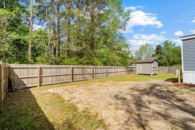 156 Wilson Ln, Conway, SC 29526
