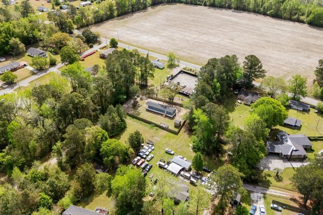 156 Wilson Ln, Conway, SC 29526