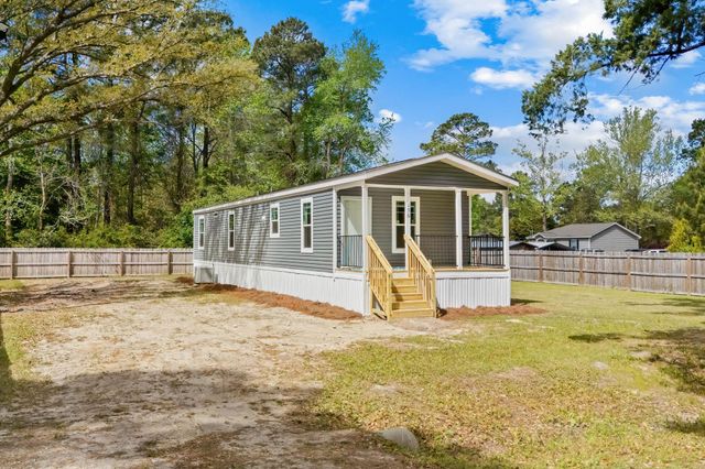 156 Wilson Ln, Conway, SC 29526