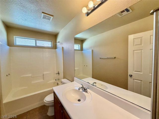9539 Grandview Spring Avenue, Las Vegas, NV 89166