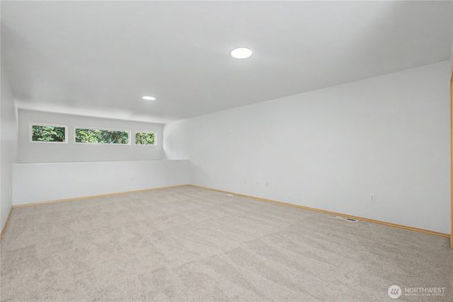 6604 Riviera Court SE, Lacey, WA 98513