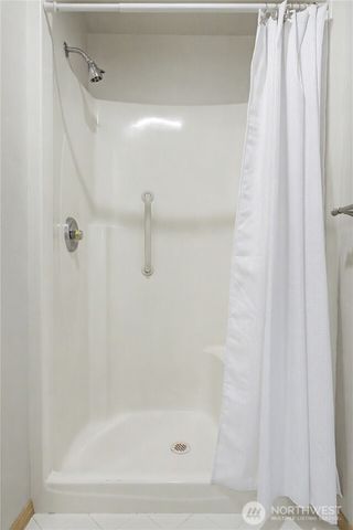 6604 Riviera Court SE, Lacey, WA 98513