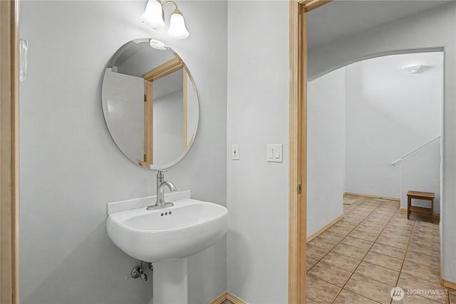 6604 Riviera Court SE, Lacey, WA 98513