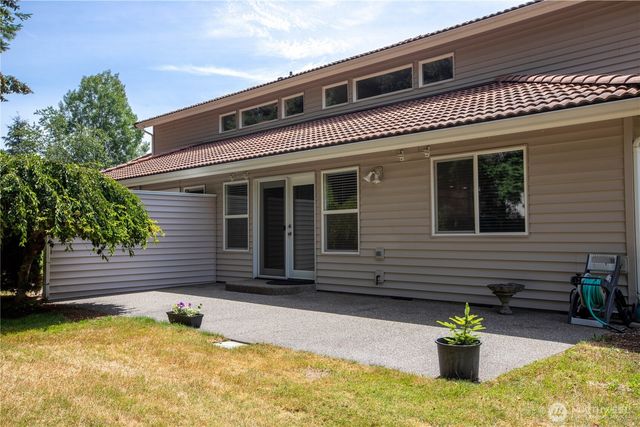 6604 Riviera Court SE, Lacey, WA 98513