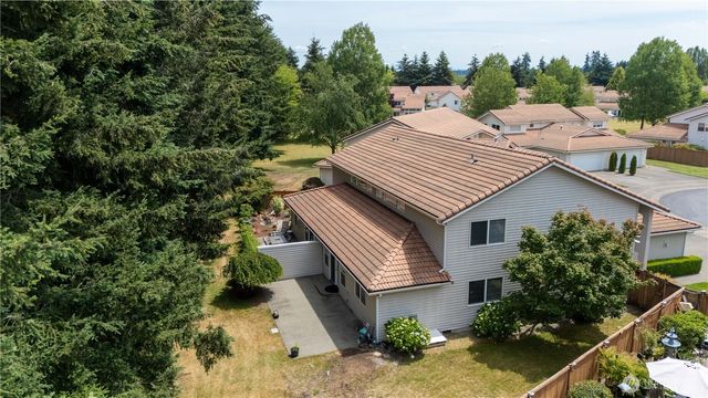 6604 Riviera Court SE, Lacey, WA 98513
