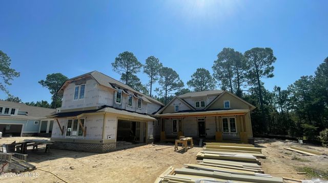 729 Breezewood Drive SE, Bolivia, NC 28422