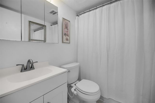 4325 58TH WAY N 1423, Kenneth City, FL 33709