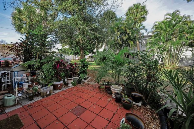 4325 58TH WAY N 1423, Kenneth City, FL 33709