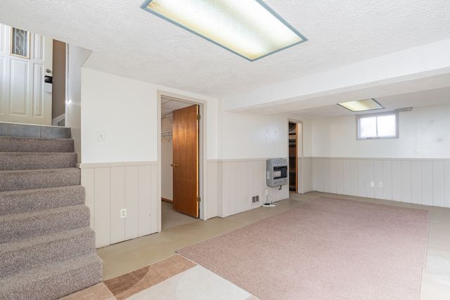 401 Willard Avenue, Bloomington, IL 61701