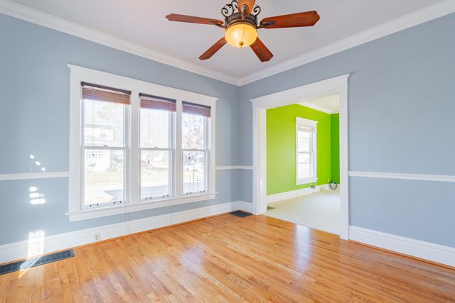 401 Willard Avenue, Bloomington, IL 61701