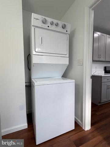321 BASSETT AVE, New Castle, DE 19720