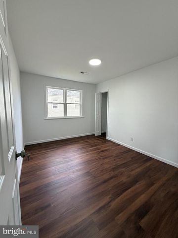 321 BASSETT AVE, New Castle, DE 19720