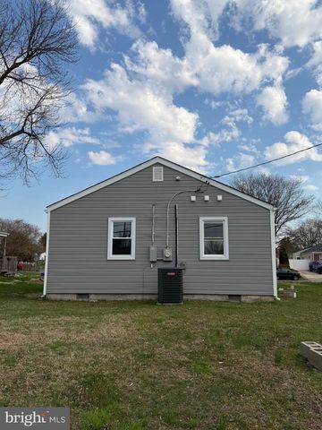 321 BASSETT AVE, New Castle, DE 19720