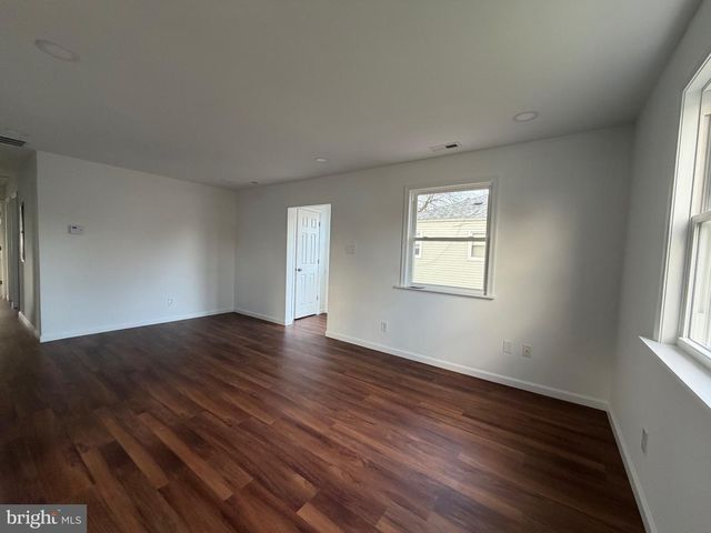 321 BASSETT AVE, New Castle, DE 19720