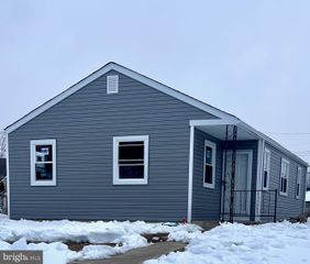 321 BASSETT AVE, New Castle, DE 19720