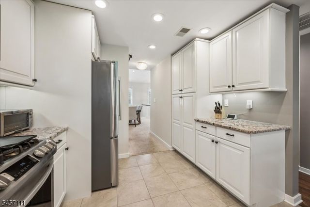 703 Timberbrooke Drive, Bedminster Twp., NJ 07921