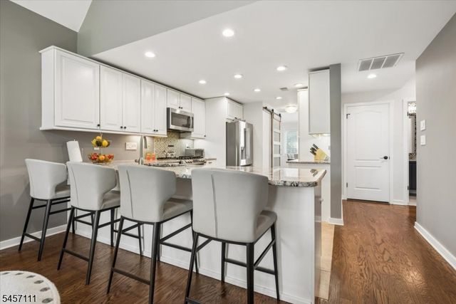703 Timberbrooke Drive, Bedminster Twp., NJ 07921