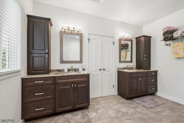 703 Timberbrooke Drive, Bedminster Twp., NJ 07921