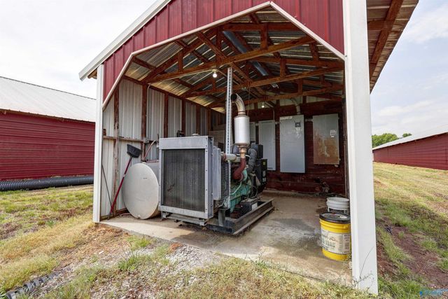 4695 County Road 284, Courtland, AL 35618