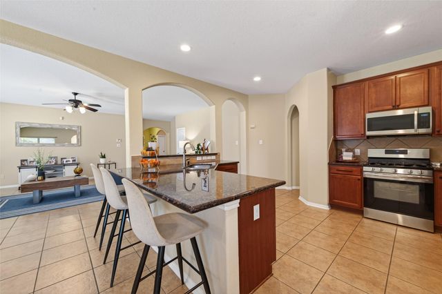 66 W Lasting Spring Circle, Spring, TX 77389