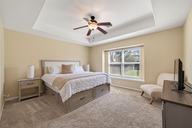 66 W Lasting Spring Circle, Spring, TX 77389