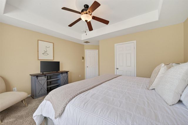 66 W Lasting Spring Circle, Spring, TX 77389